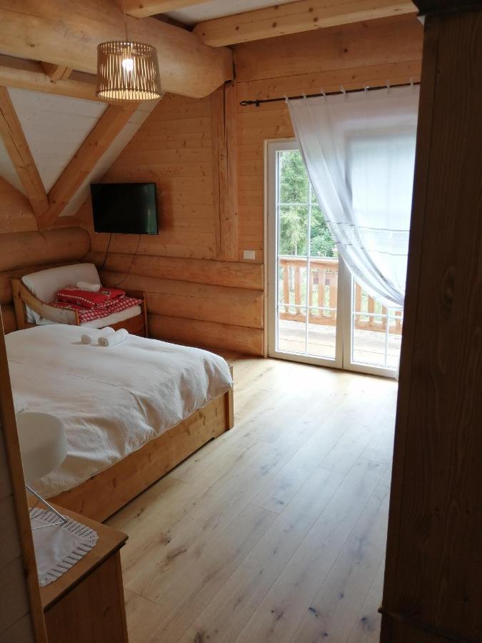 Bed and Breakfast Chalet Le Dorf Нёч Экстерьер фото