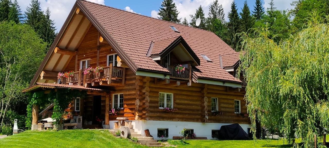 Bed and Breakfast Chalet Le Dorf Нёч Экстерьер фото